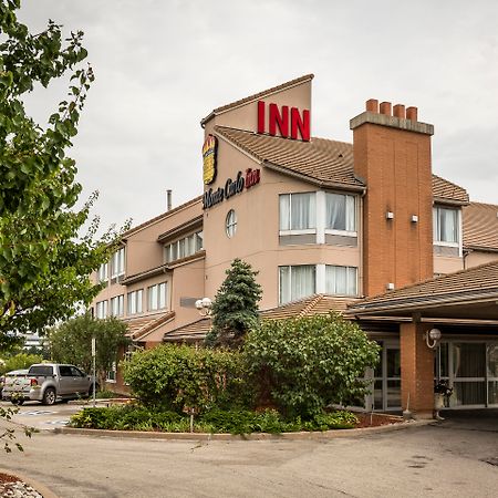 Monte Carlo Inn Oakville Suites Екстериор снимка