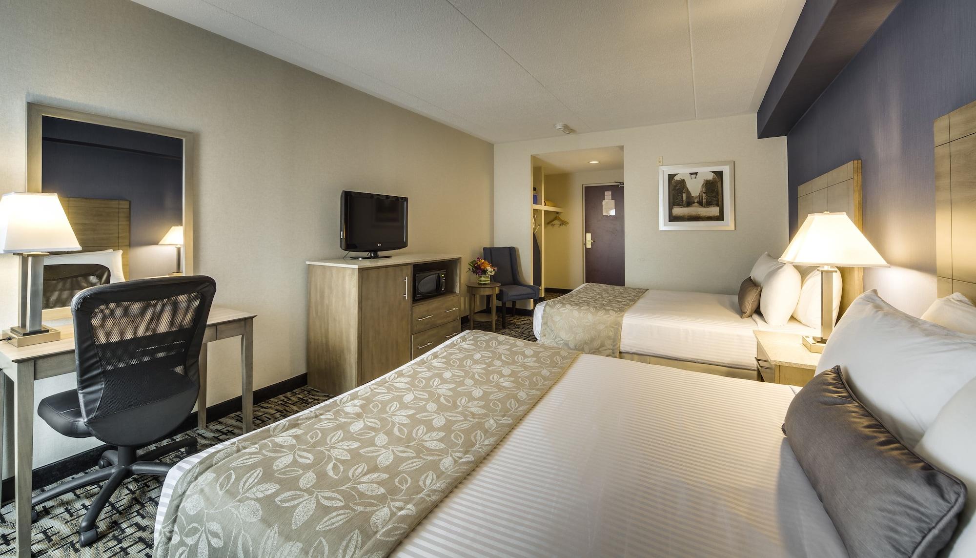 Monte Carlo Inn Oakville Suites Екстериор снимка