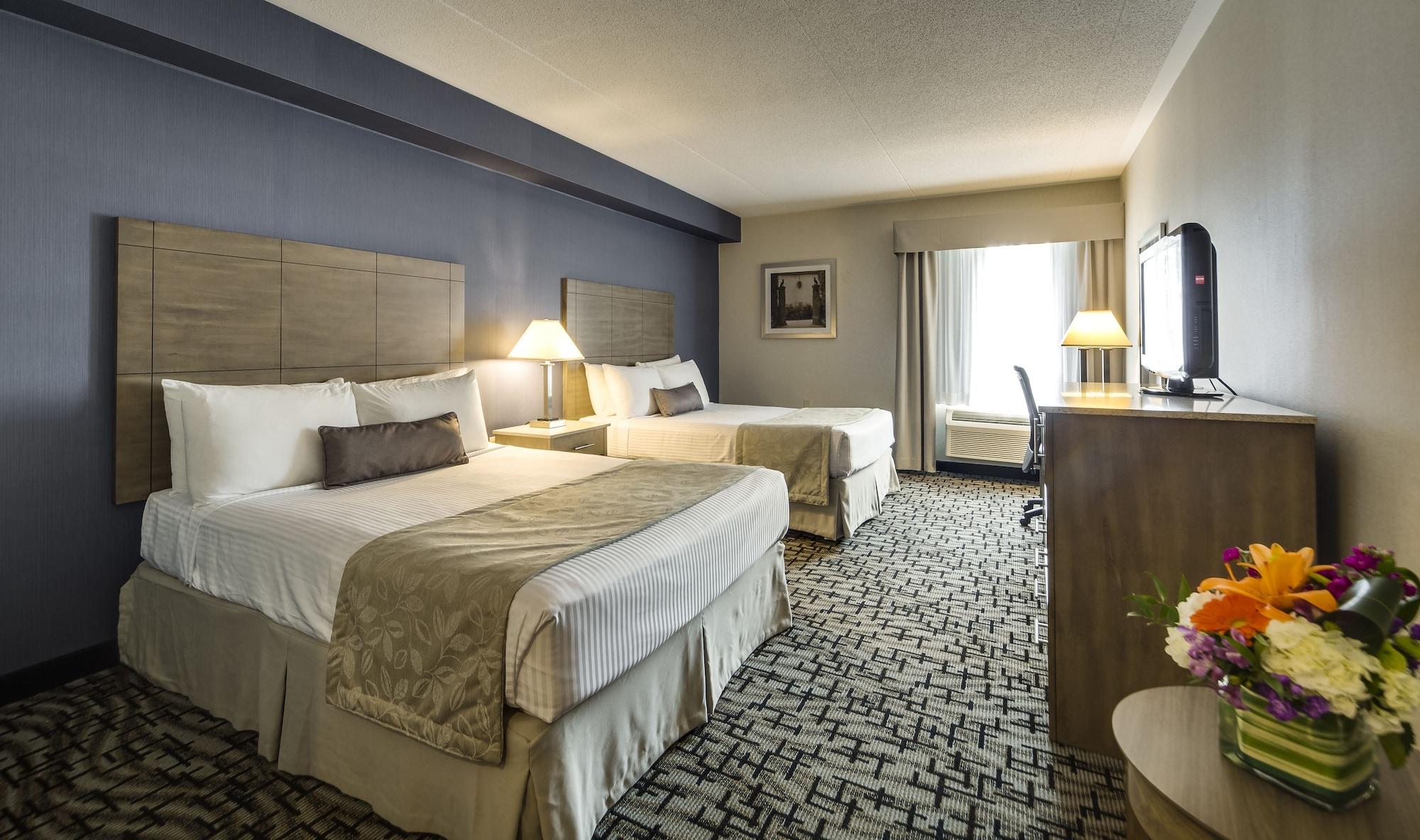 Monte Carlo Inn Oakville Suites Екстериор снимка