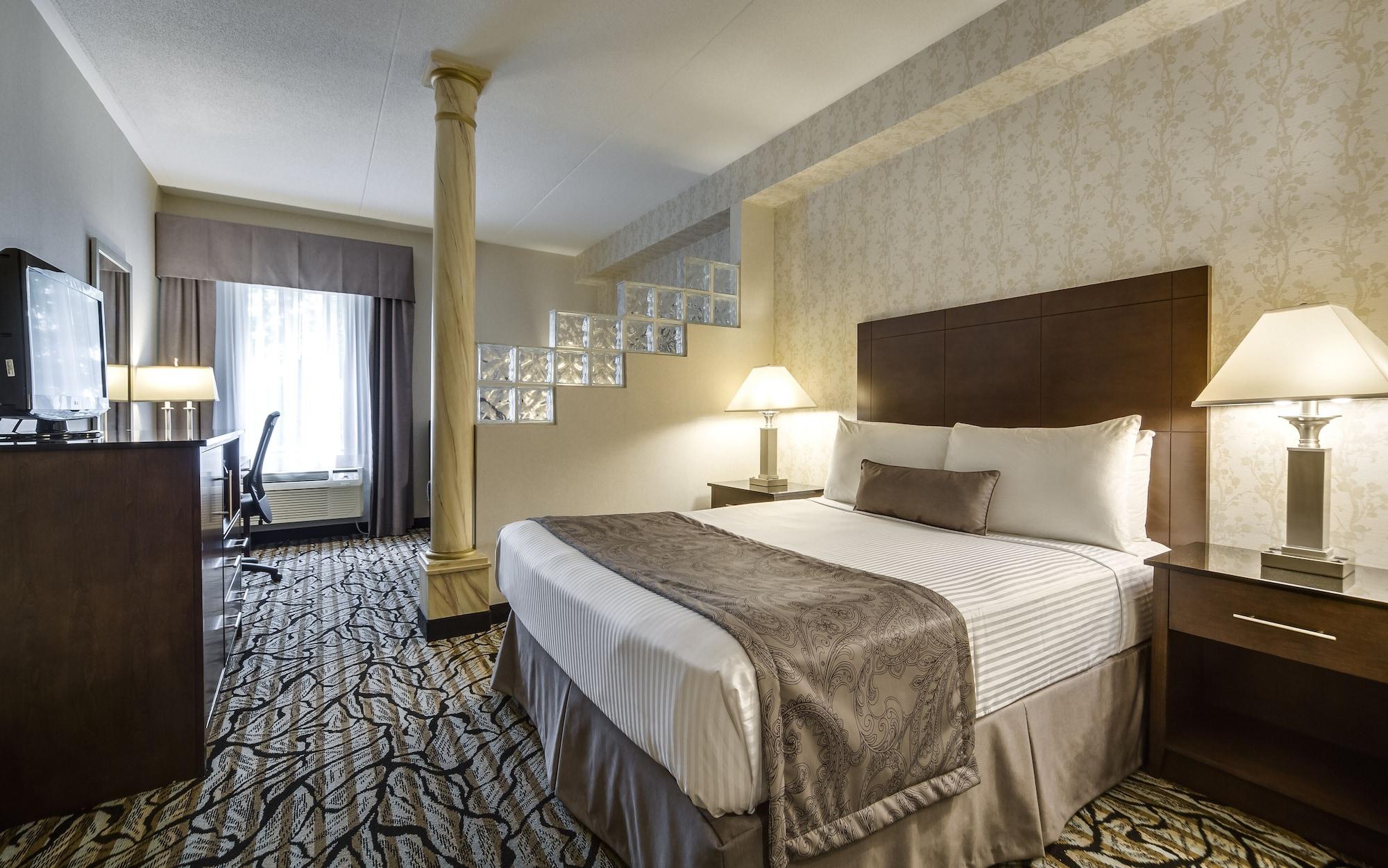 Monte Carlo Inn Oakville Suites Екстериор снимка