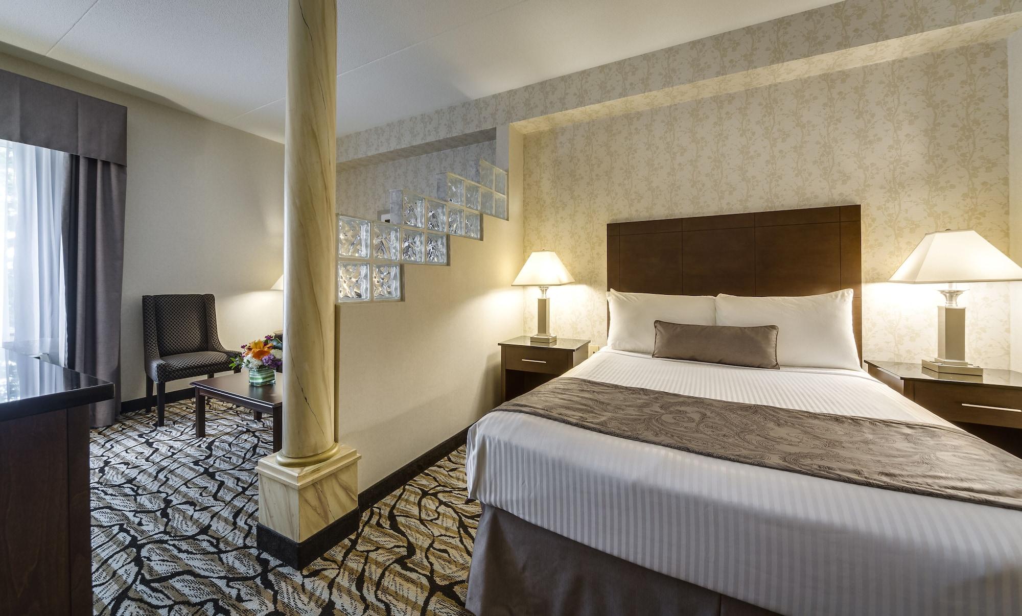 Monte Carlo Inn Oakville Suites Екстериор снимка